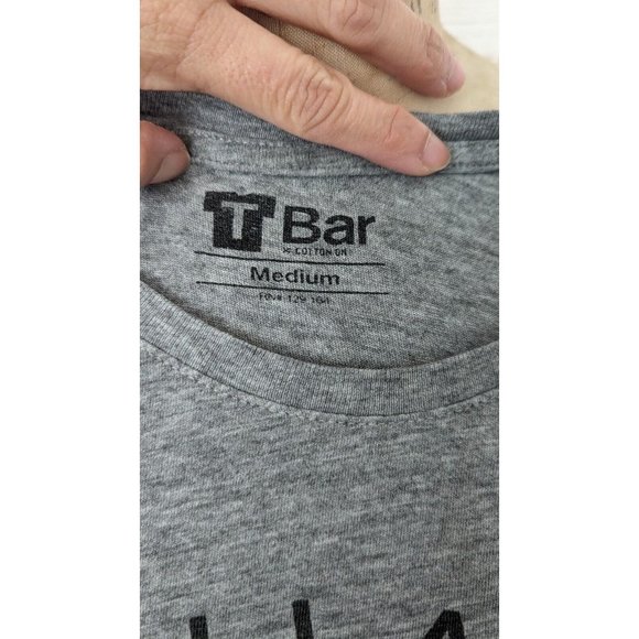 Cotton On T Shirt Women's Size Medium M Manhattan & Queens Grey Gray Tbar - Picture 8 of 8